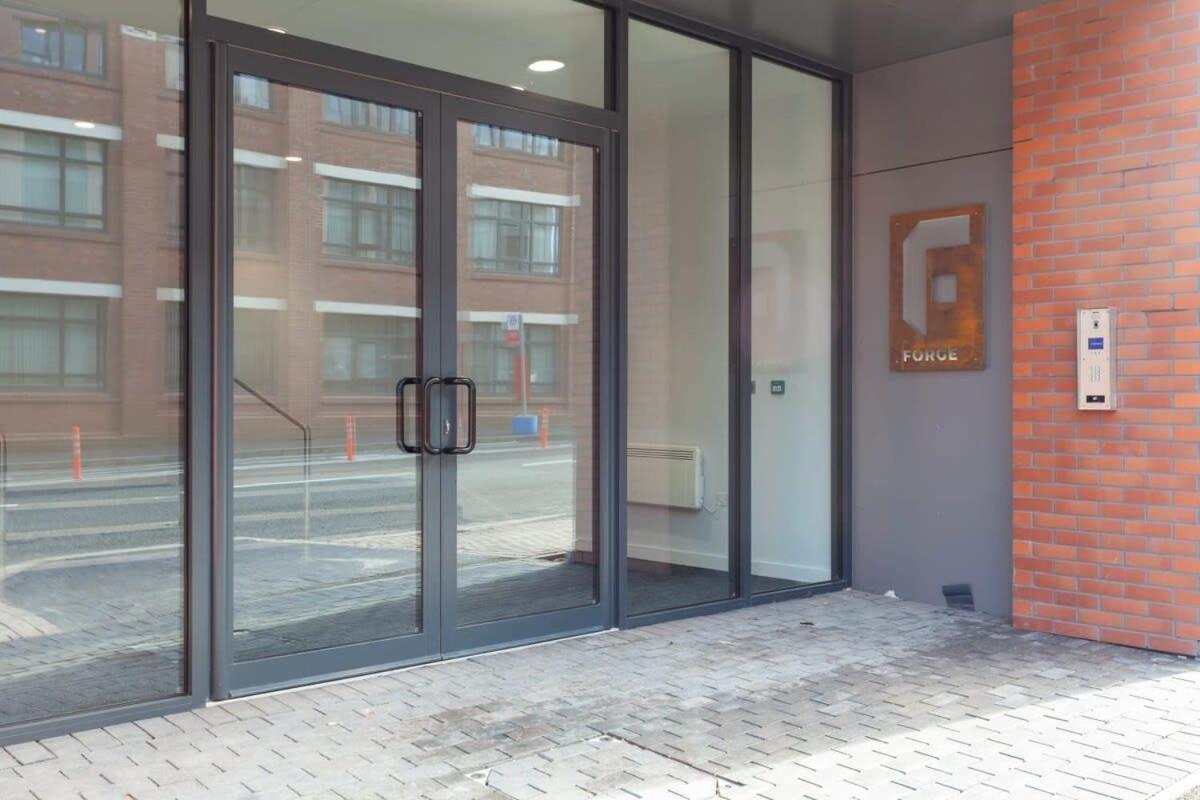Modern 1 Bedroom Apartment In Central Brimingham Birmingham Exterior foto